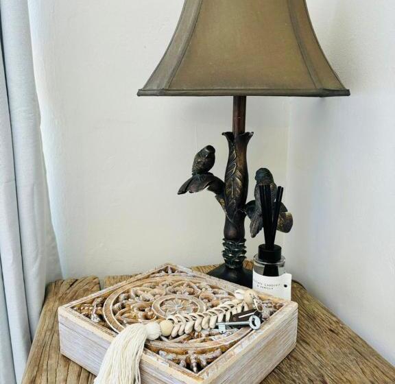 إستديو عائلى, Bliss In The Bay Guesthouse