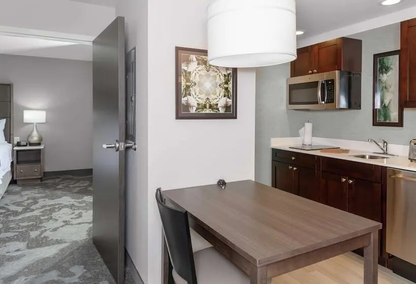 Sviitti, Homewood Suites By Hilton Lansing Eastwood