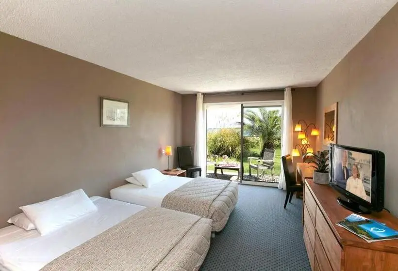 スーペリアの４人部屋, Hôtel Pineto