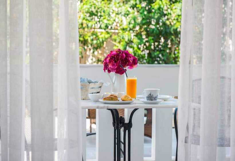 Полулюкс, Lefkadio Suites