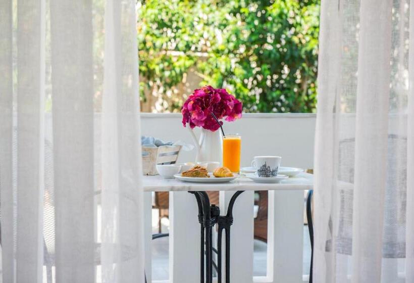 Полулюкс, Lefkadio Suites