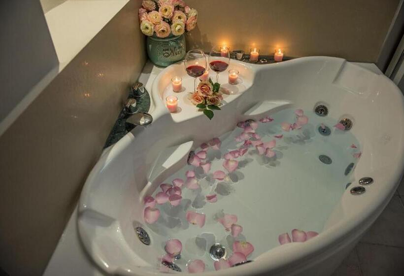 Люкс с гидромассажем, Lefkadio Suites