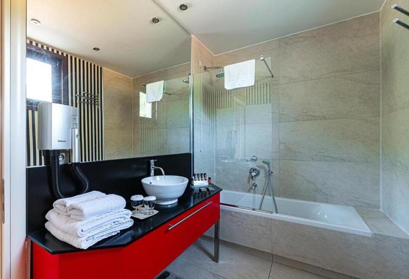 디럭스 룸, Nymfasia Resort