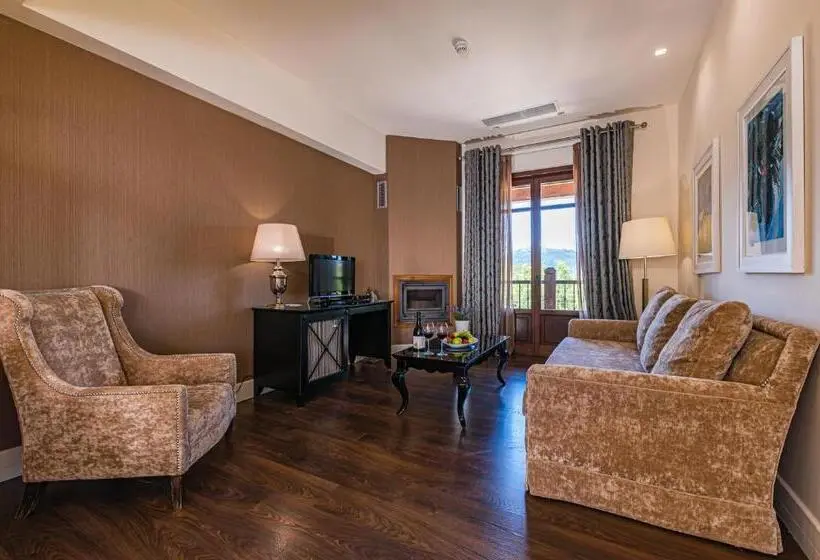 Deluxe-sviitti, Nymfasia Resort