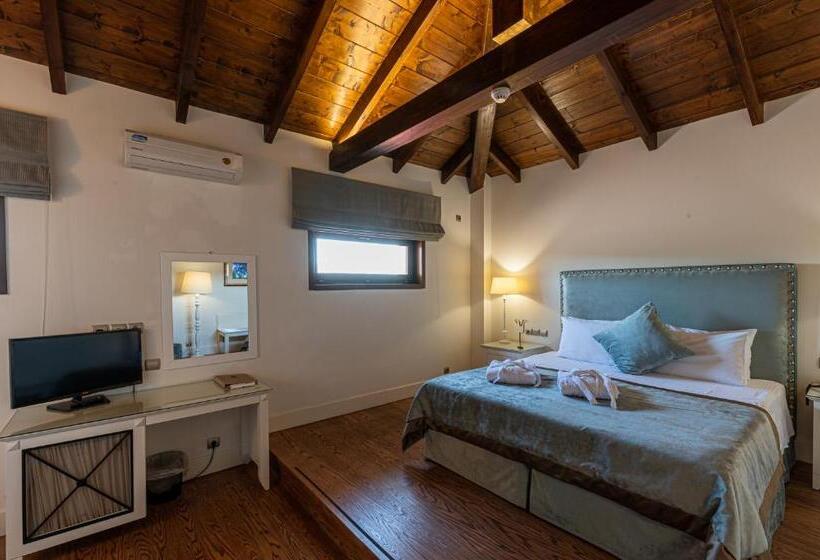 Люкс Повышенной Комфортности, Nymfasia Resort