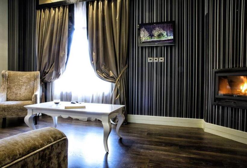 이그제큐티브 스위트, Nymfasia Resort