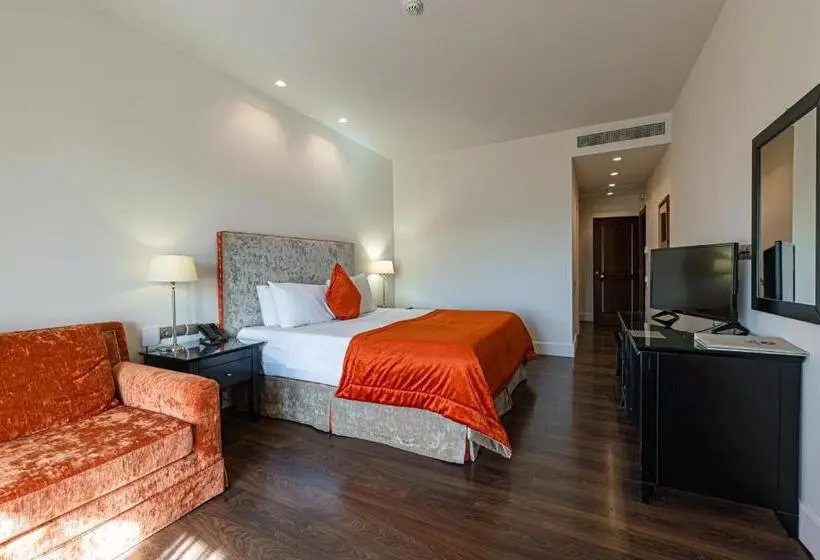 Deluxe-perhehuone, Nymfasia Resort