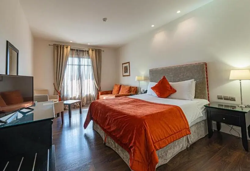 Deluxe-perhehuone, Nymfasia Resort