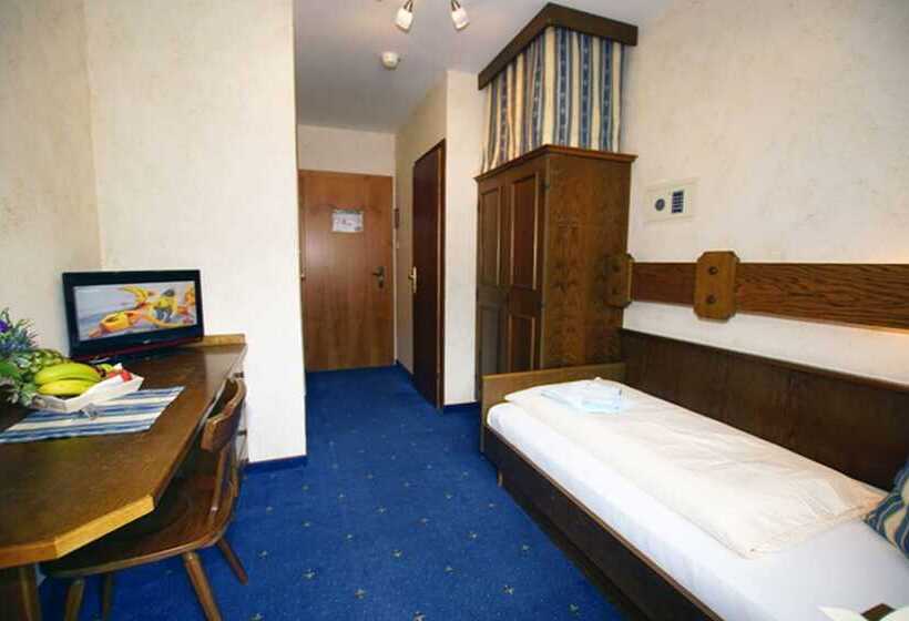 اتاق استاندارد یک نفره, Pension Heidi