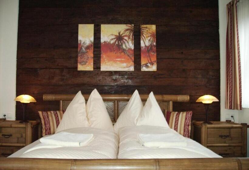 آپارتمان 2 خوابه با بالکن, Pension Heidi