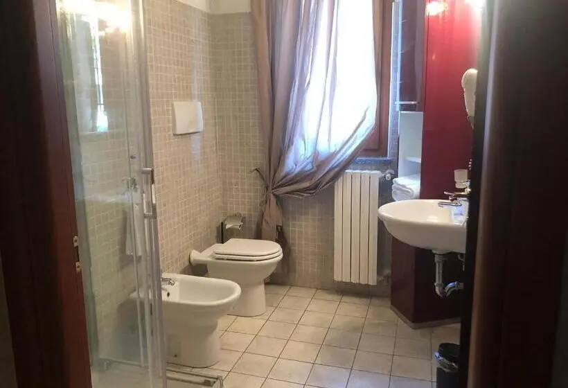トリプルクラシックルーム, Residenza Segrate Centro Segrate