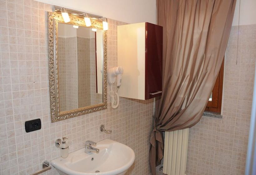 חדר סטודיו סטנדרד, Residenza Segrate Centro Segrate