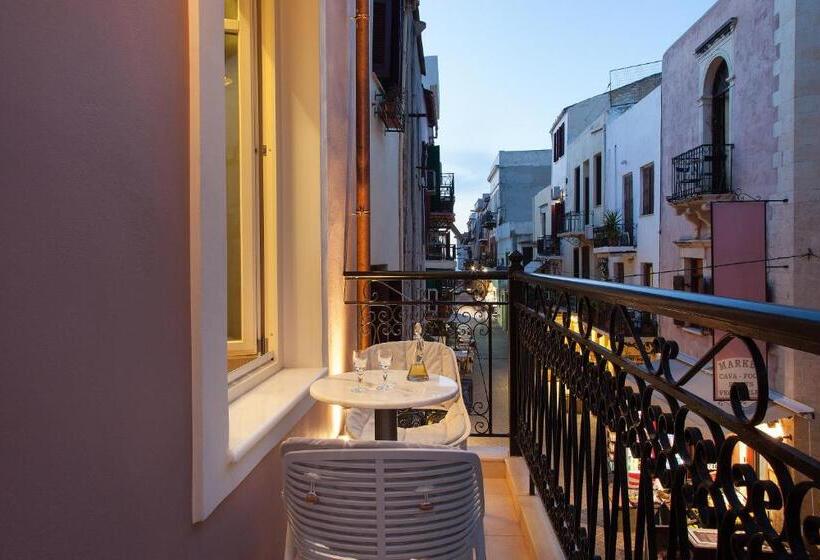 Люкс 2 Спальни, Consolato Boutique