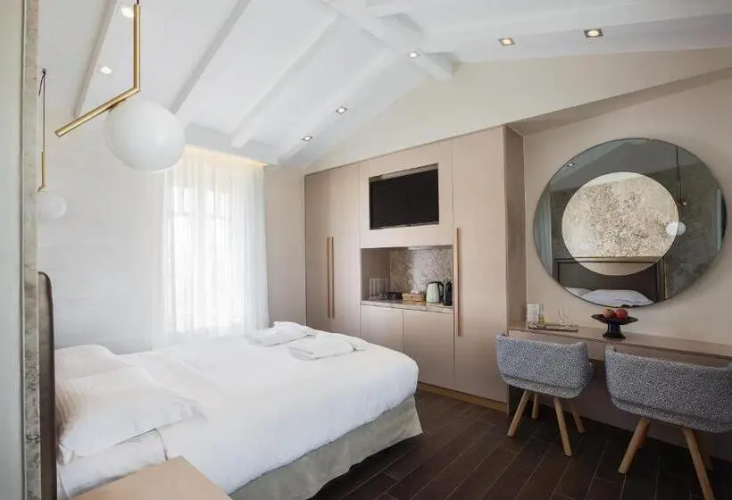 Junior Suite Vue Panoramique, Consolato Boutique