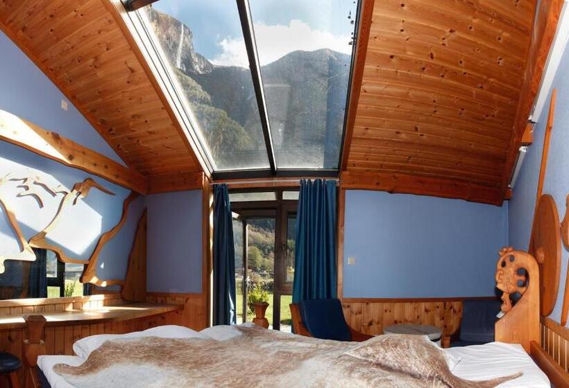 Номер Стандарт, Gudvangen Fjordtell