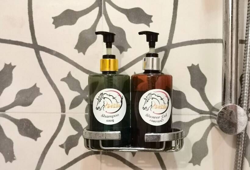 スーペリアールーム, Lertnimit Boutique