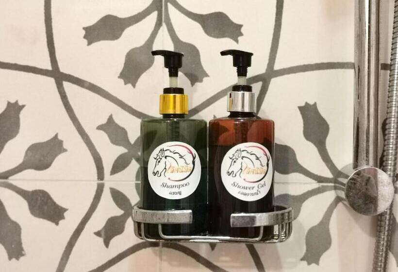 スーペリアールーム, Lertnimit Boutique