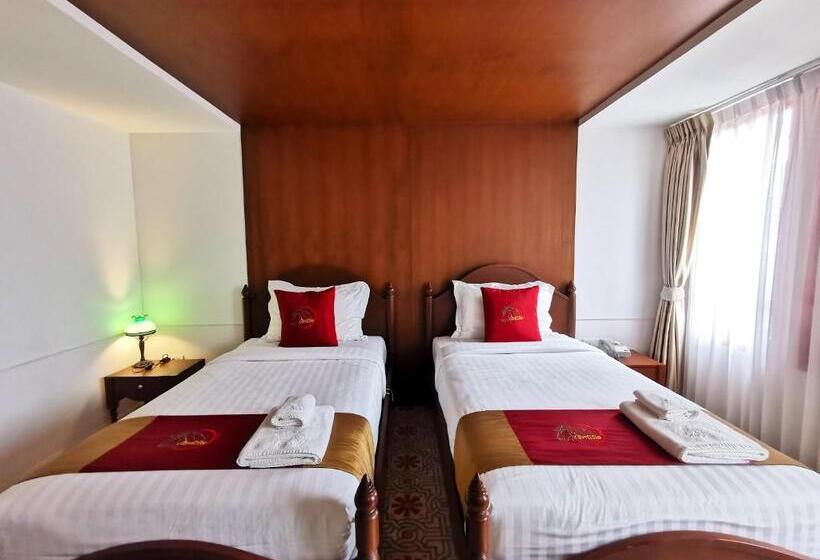 スーペリアールーム, Lertnimit Boutique