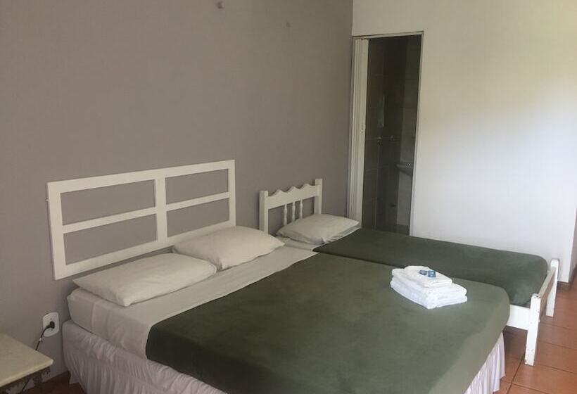 غرفة قياسية ثلاثية, Nova Aldeia Buzios