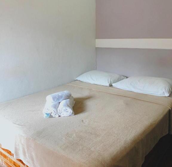 غرفة إقتصادية, Nova Aldeia Buzios