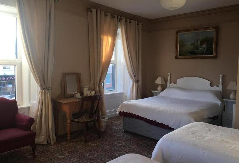 ファミリールーム, Tynte House