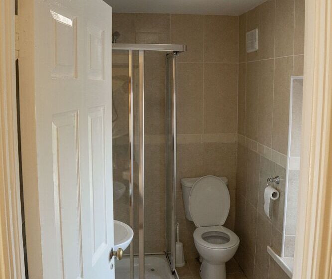 ファミリールーム, Tynte House