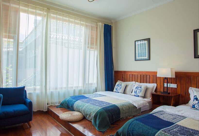 Семейный Номер, Dali Yunxi Boutique Inn