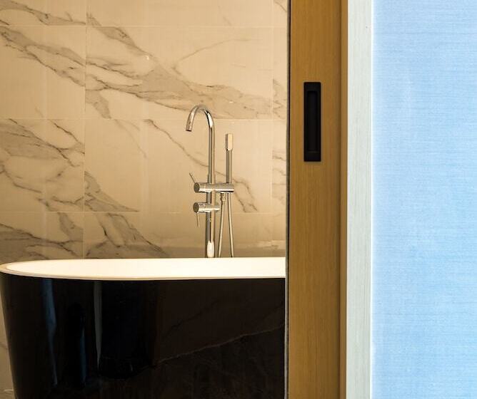 スイート, Guangzhou Mustin