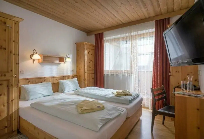 Quarto Economy, Mitterhof