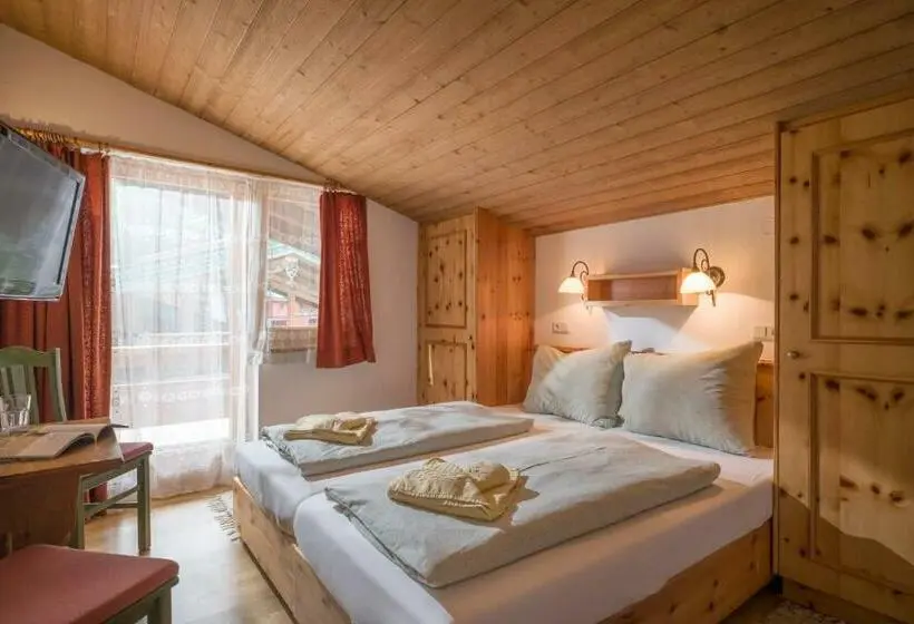 Quarto Economy, Mitterhof