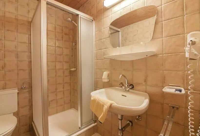 Quarto Economy, Mitterhof