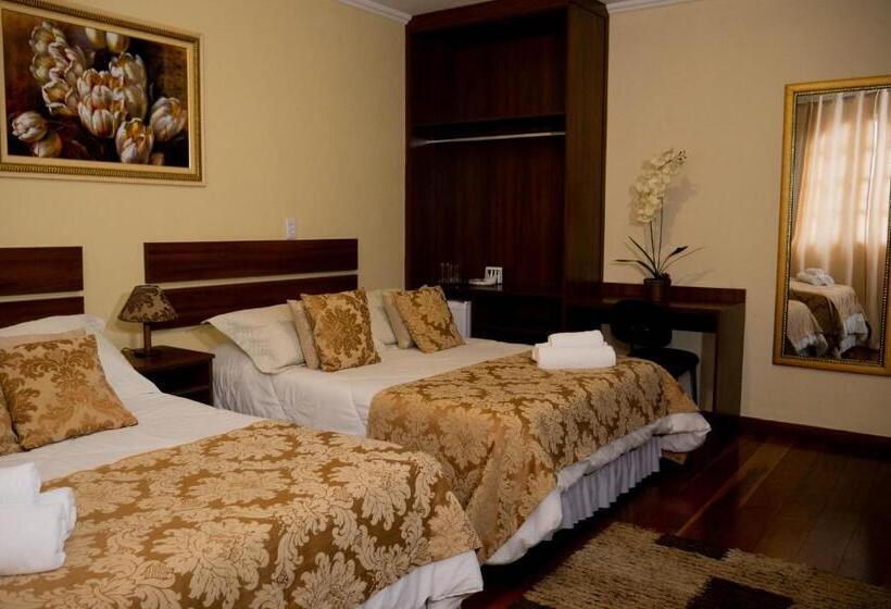 4인용 스탠다드 룸, Recanto De Moriá