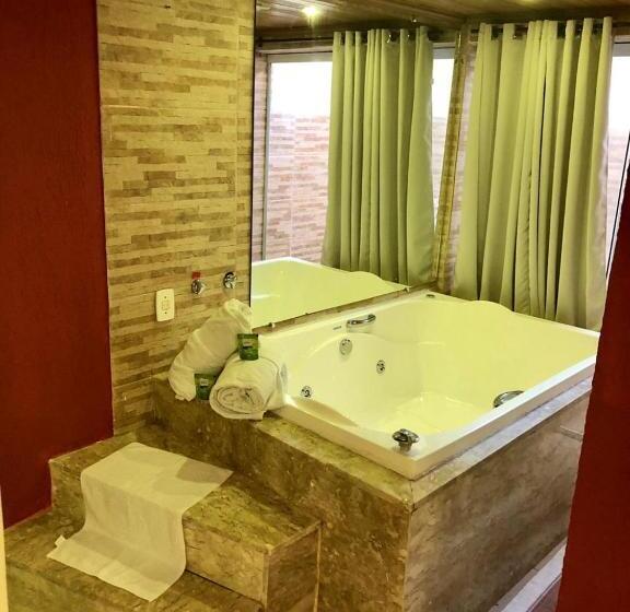 스위트 킹사이즈 침대, Recanto De Moriá