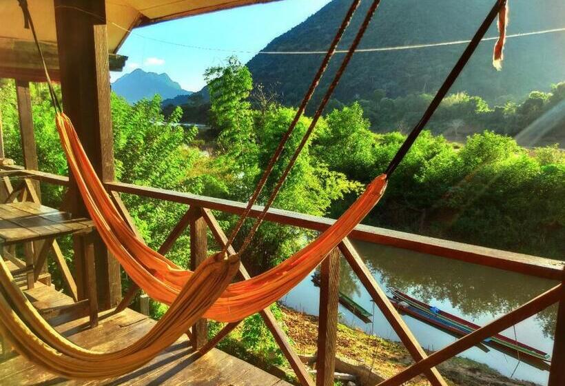 스탠다드 방갈로, Riverview Bungalows & Gh