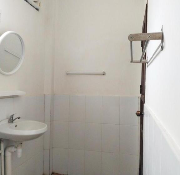 스탠다드 룸 산 전망, Riverview Bungalows & Gh