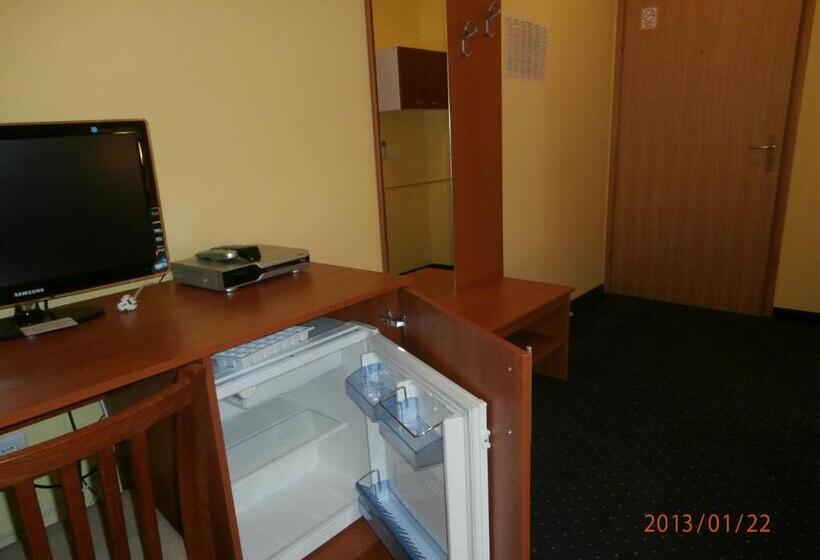 اتاق استاندارد سه نفره, Guest House Klaudija