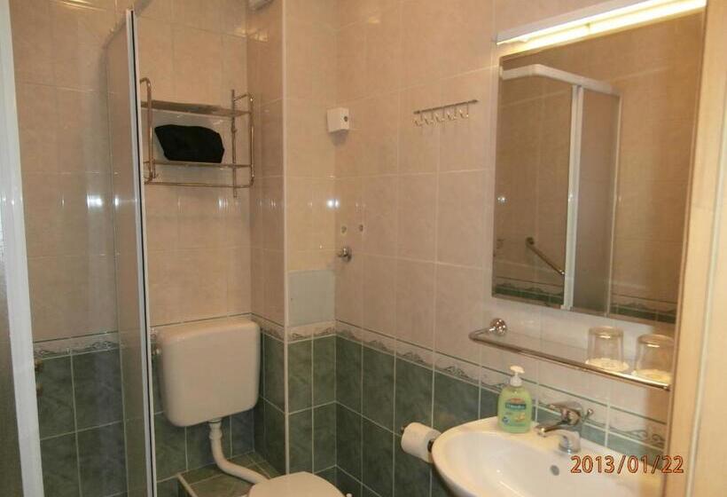 سوییت جونیور, Guest House Klaudija