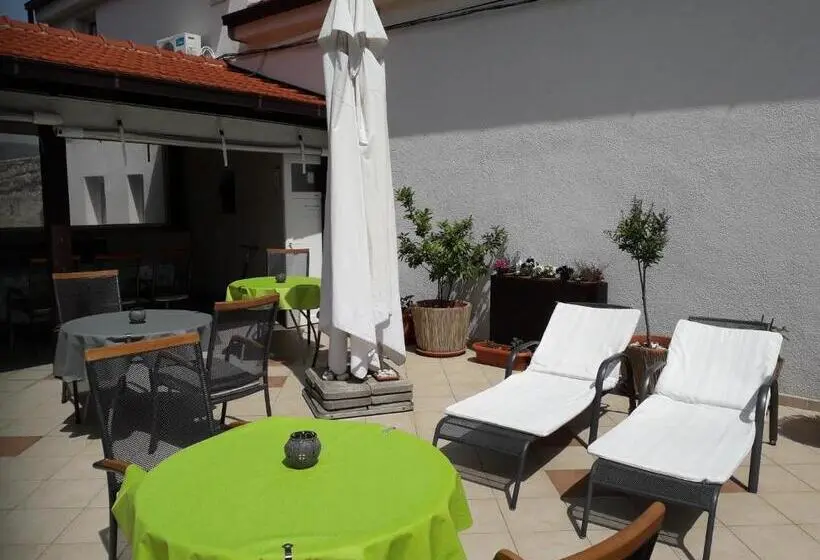 ジュニアスイート, Guest House Klaudija