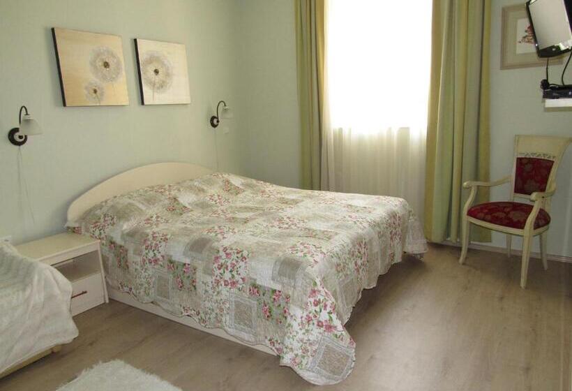 سوییت جونیور, Guest House Klaudija