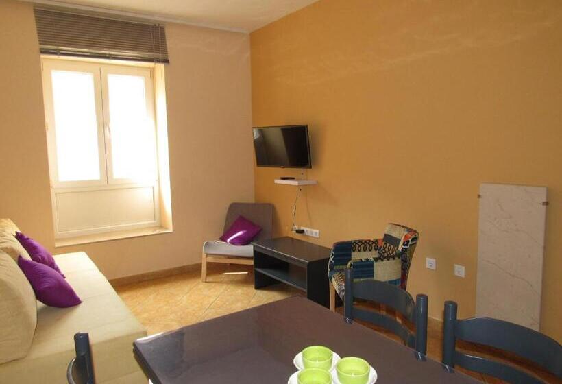 آپارتمان 1 خوابه, Guest House Klaudija