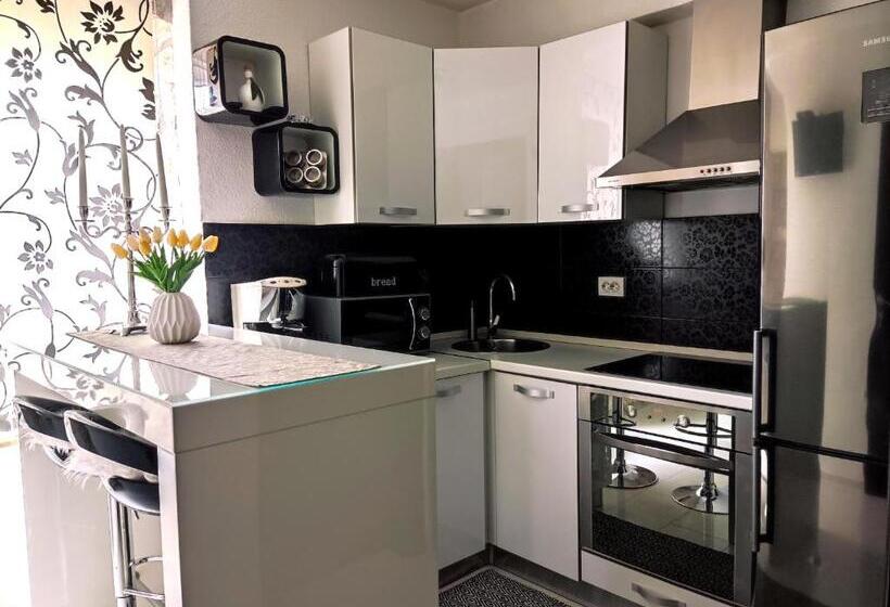 استودیو استاندارد با بالکن, Guest House Klaudija