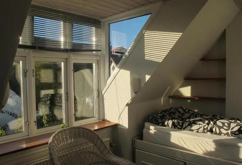اتاق استاندارد یک نفره, Guesthouse Sharon Aarhus