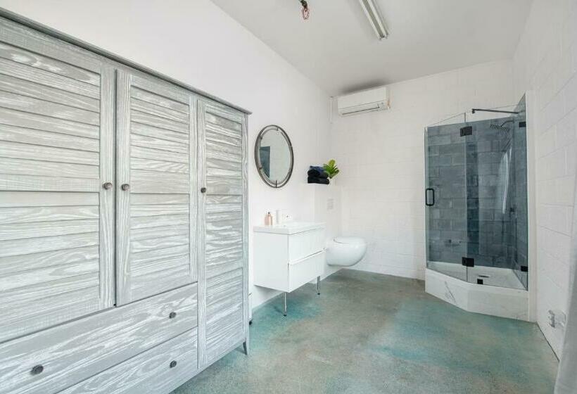 Люкс, House Of Trestles   Hostel