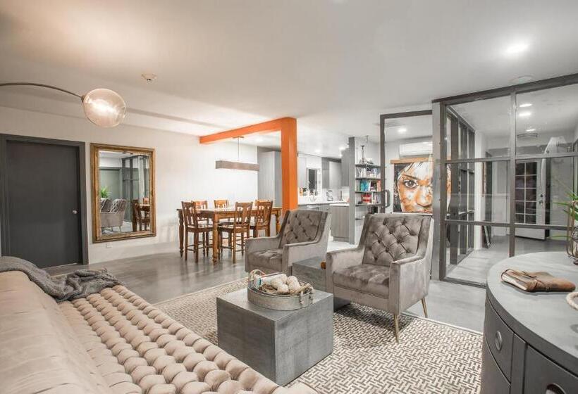 Люкс Superior Вид на Море, House Of Trestles   Hostel