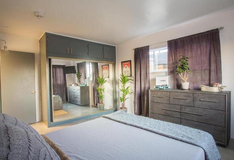 디럭스 주니어 스위트, House Of Trestles   Hostel