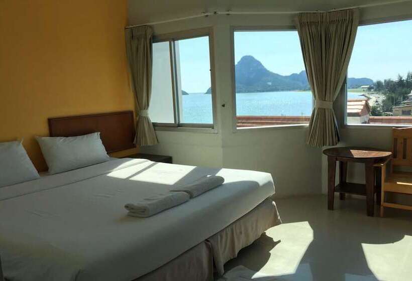 스탠다드 룸 바다 전망, Prachuap Beach