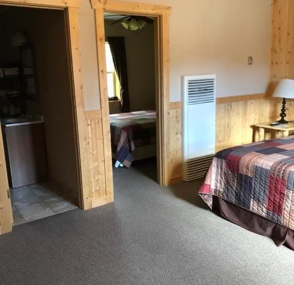 Deluxe-perhehuone, Red Lodge Inn
