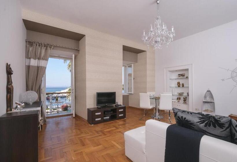 침실 1개 바다 전망 아파트, Riva Apartments