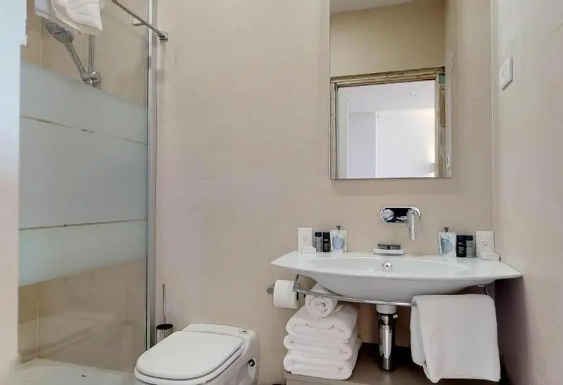 آپارتمان 2 خوابه, Riva Apartments