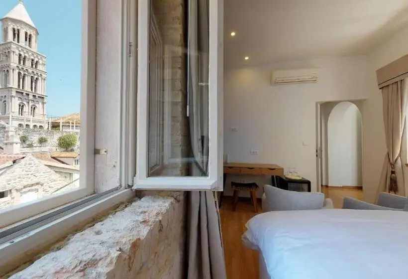 اتاق استاندارد, Riva Apartments